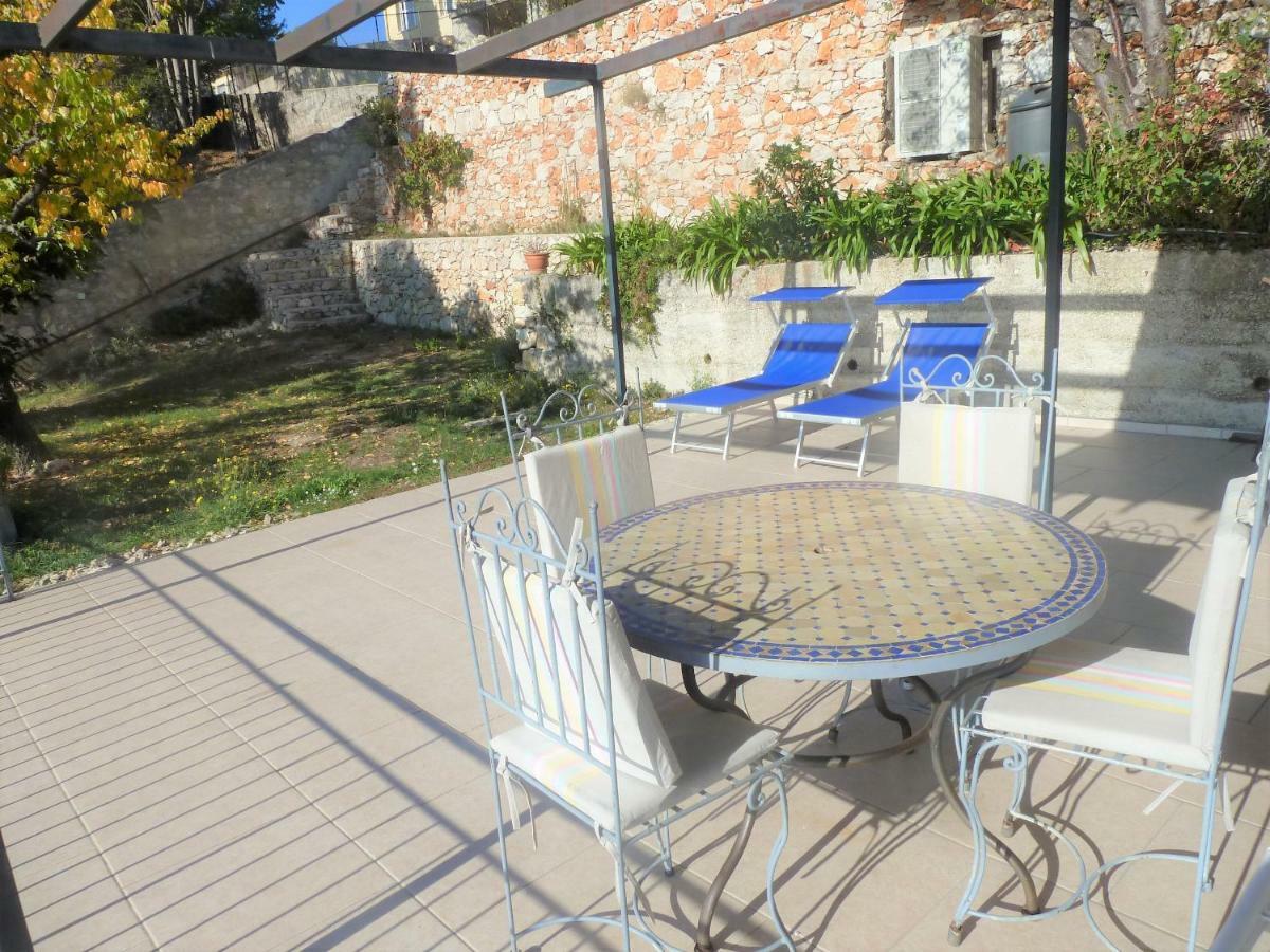 Villa Mt Fleuri Niza Exterior foto